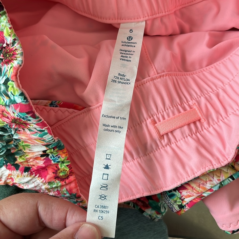 Lululemon Shanti Surf Shorts Flowabunga Floral Bleached Coral Reversible - Picture 10 of 13
